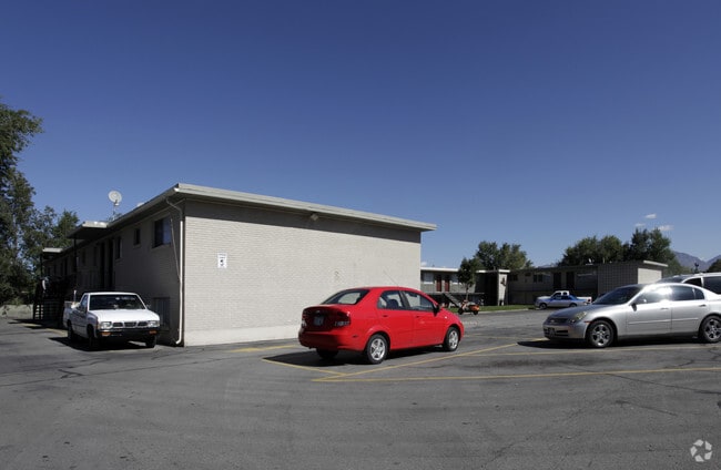 Photo - Jordanaire Apartments