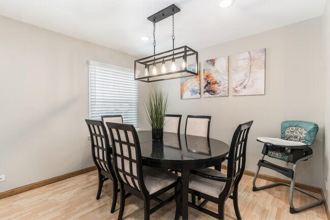 Photo - 920 Apple St Unit ID1285066P