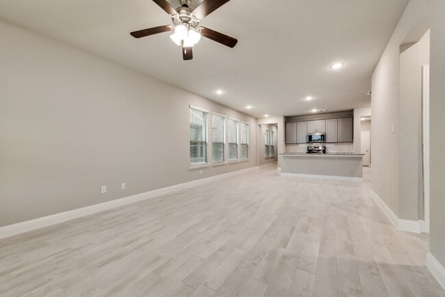 Building Photo - 1078 Norias Dr Rental