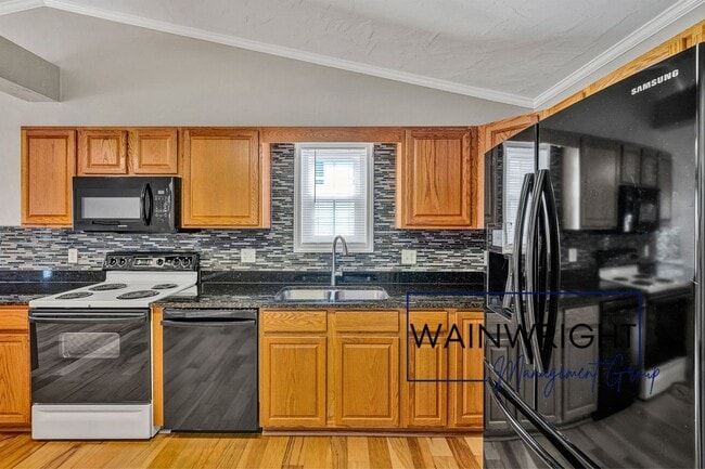 Photo - 1533 Blanton Ave SE
