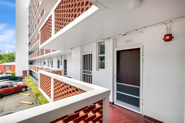 Photo - 3660 NE 166th St Unit 205