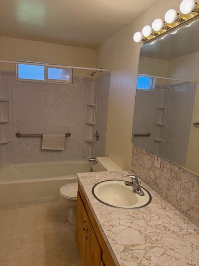 Photo - North Ogden Tri-Plex Unit 2587 N 550 E