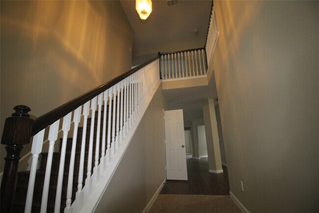Photo - 16730 Town Glade Dr