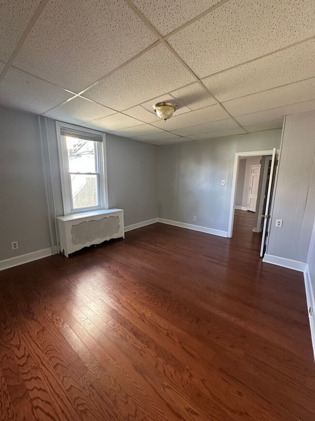 230 Sharon Ave Unit A1