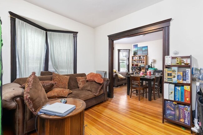 Photo - 34 Belknap St Apartment Unit 1