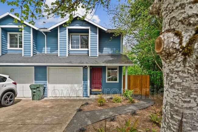 Photo - 6133 SE Frances St Unit 6135