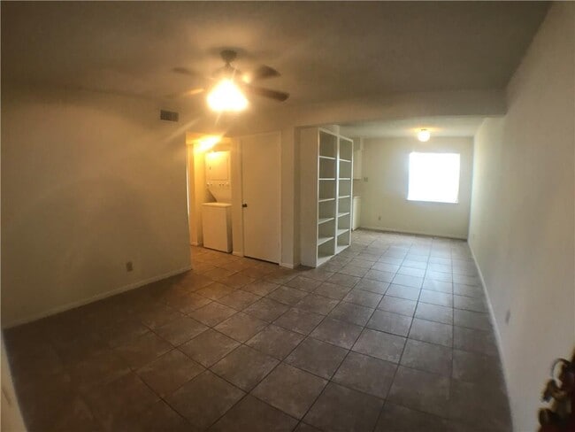 Photo - 2408 Longview St Unit 110