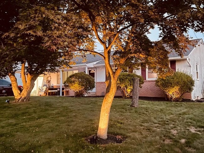 Photo - 530 E Garfield Ave