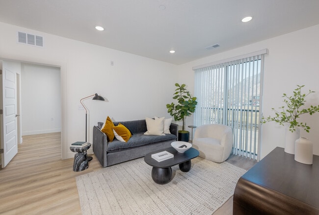 Building Photo - 25th and Quincy Affordable Apartments