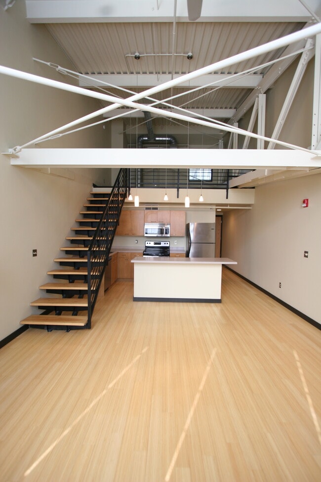 Photo - 300 Tijeras Ave NE Unit 402