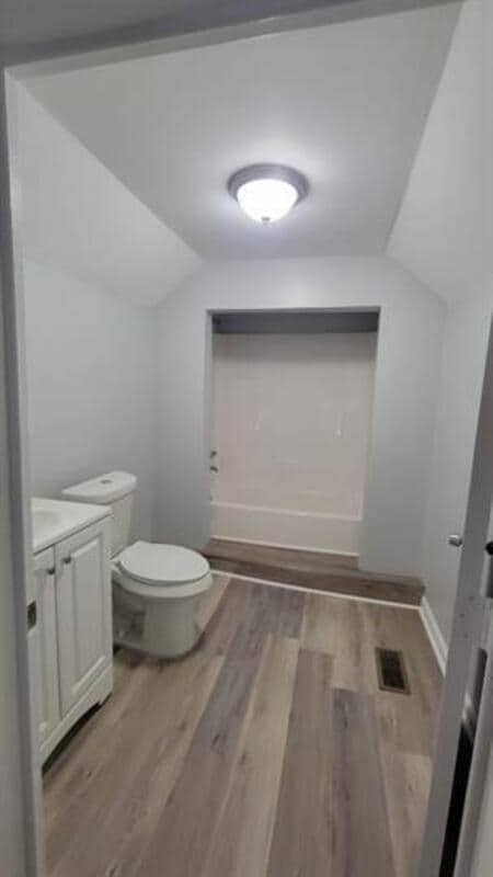 Photo - 10 Sanford Ave