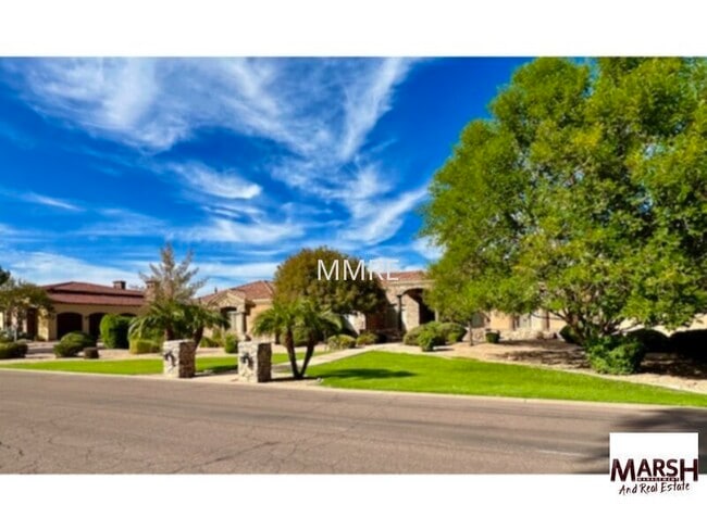Photo - Resort style custom home with 6 bedrooms and private pool in Chandler!