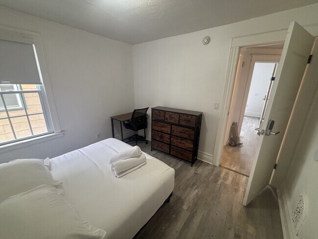 Photo - 366 Seward St