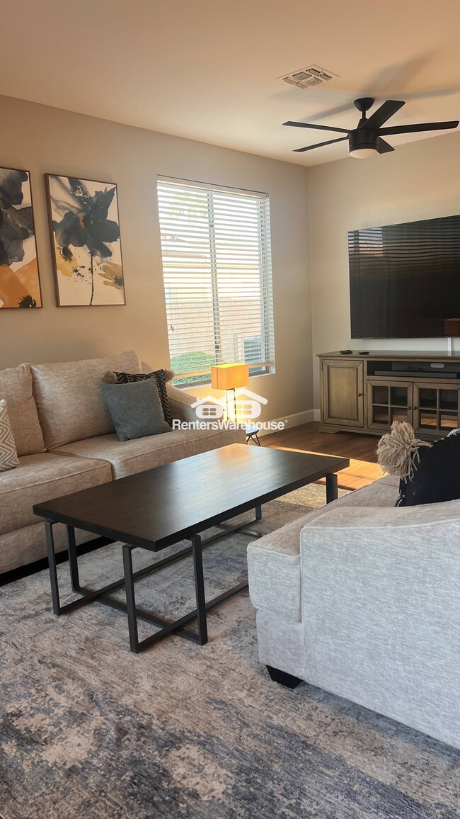 Photo - 18391 W Western Star Blvd