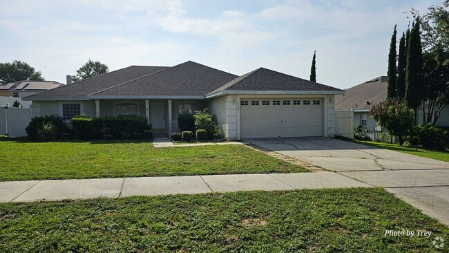 Building Photo - 3 Bed 2 Bath 2 Car Garage Rental