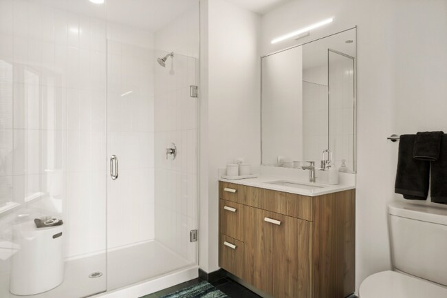 Photo - 445 E Waterside Dr