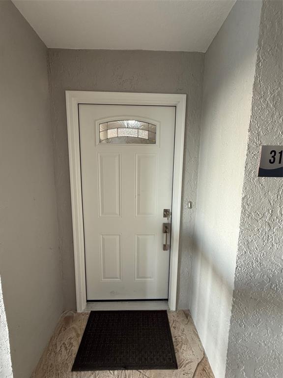 1477 Park Beach Cir Unit 31
