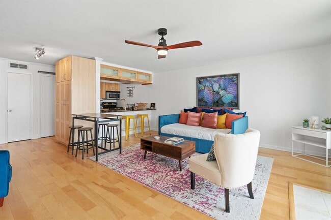 Photo - 1818 S Lakeshore Blvd Unit 8