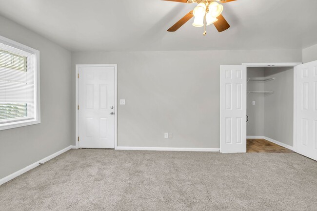 Photo - 1621 Line Cir Unit 2