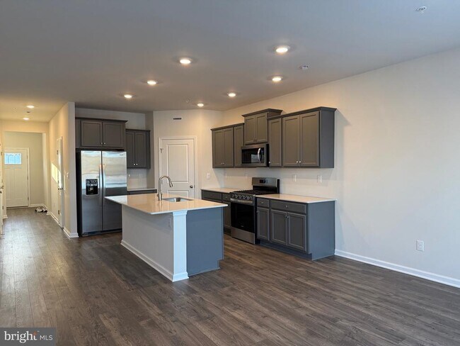 Photo - 1069 Meadowlark Dr