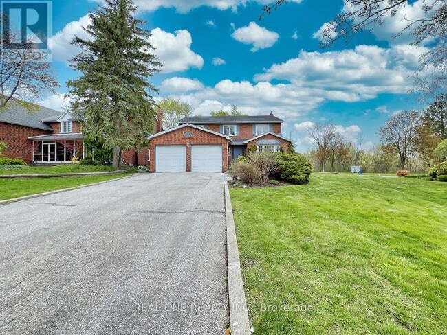 Photo - 38 McKay Crescent