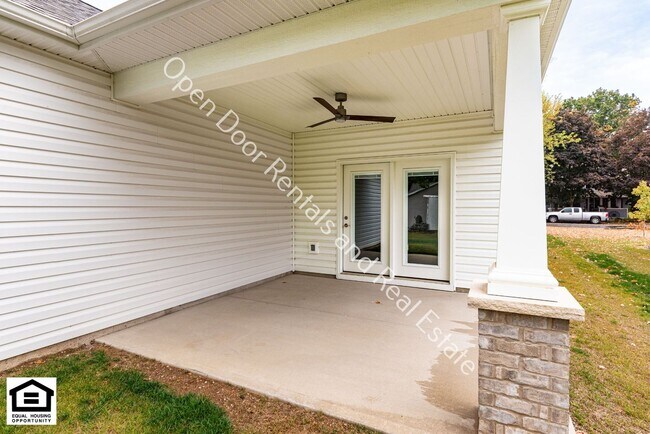 Photo - 307 Toledo St