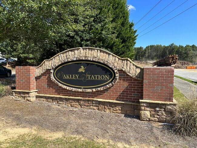 Photo - Prime location! Minutes to I-85, Fairburn, Union City, Trilith, LVP flooring, newly renovated, pr...