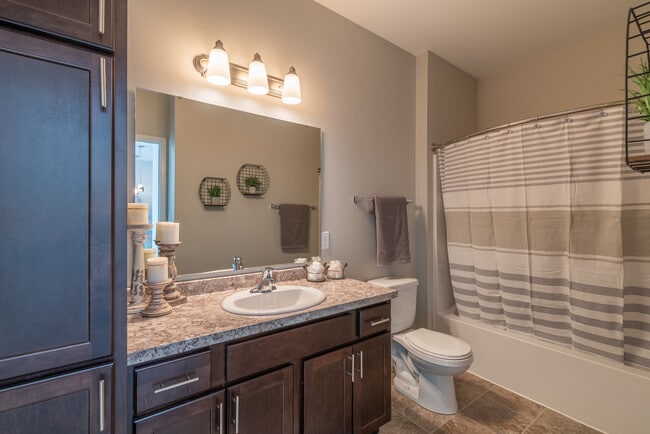 Photo - Dwell at Lakewood