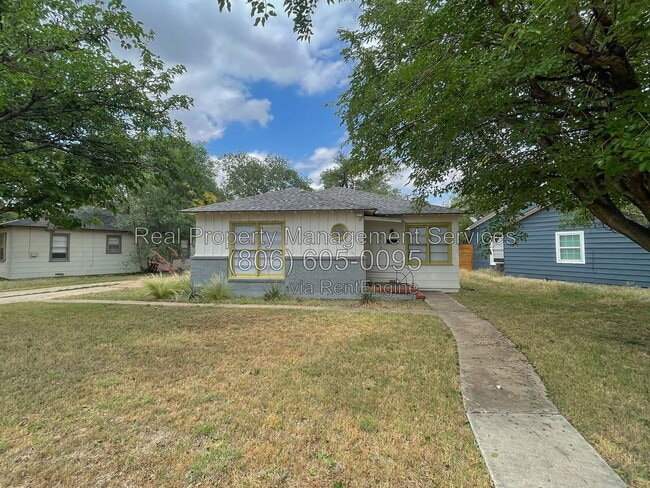 Building Photo - 2917 Canton Ave