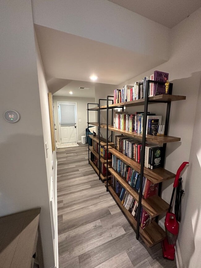 Photo - FULLY FURNISHED like-new Townhouse w/ Garage