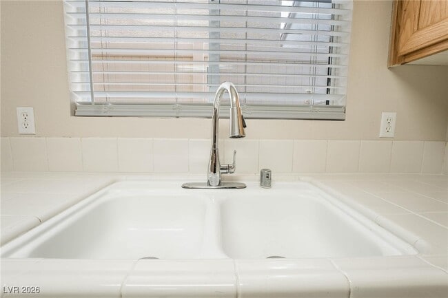 Photo - 7277 Bindweed Rd