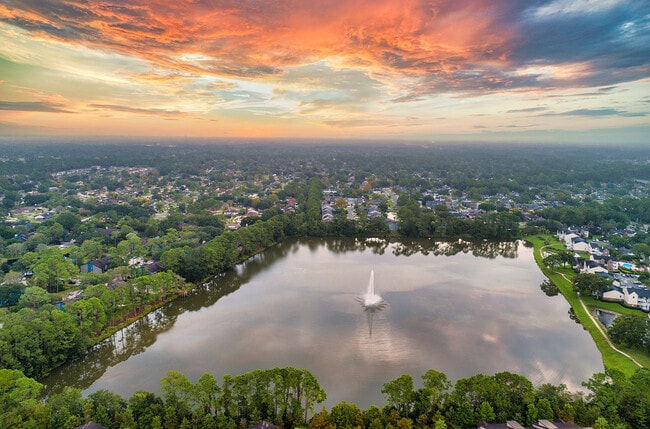 MAA Mandarin Lakes