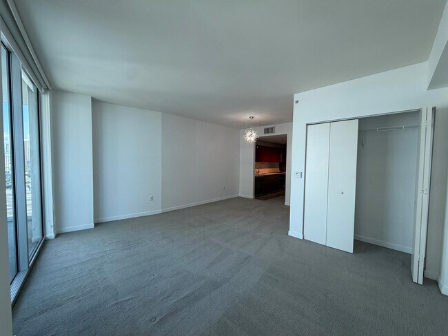Photo - 1100 S Miami Ave Unit 2206
