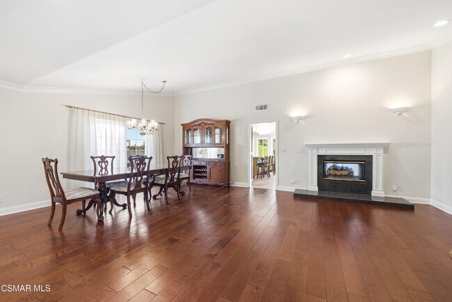 Photo - 5718 Ostin Ave