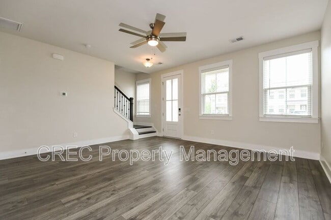 Photo - 7811 Park Gate Dr