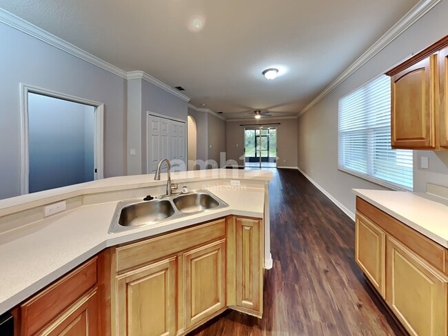 Photo - 1560 Mountclair Ct