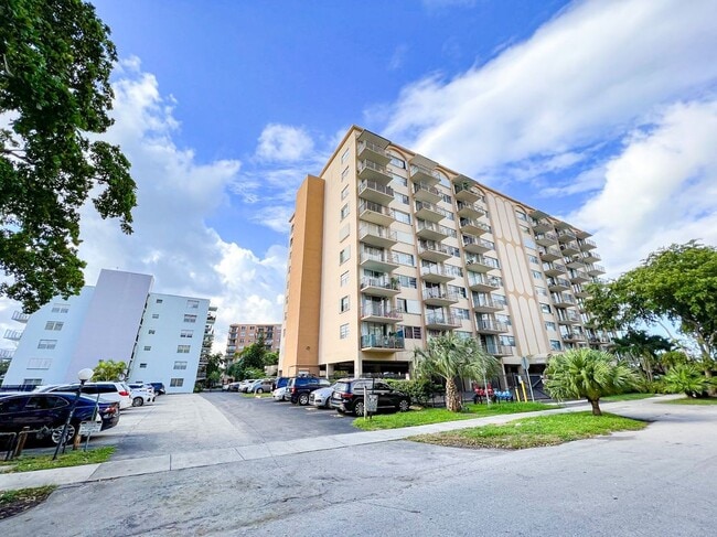 Photo - 1470 NE 125th Terrace Rental