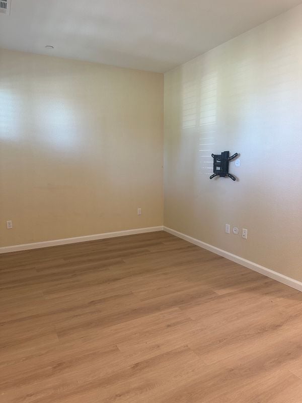 Photo - 842 Las Flores Rd