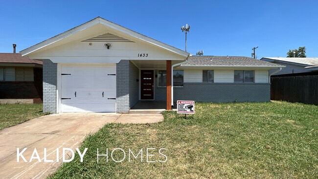 Photo - 1433 SW 60th St
