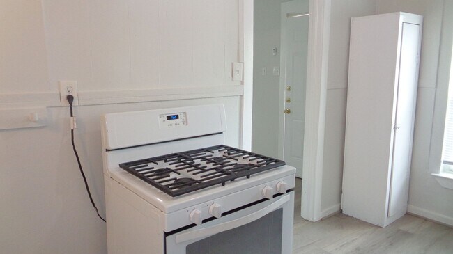 Photo - West Ave A 127-129 Unit 127