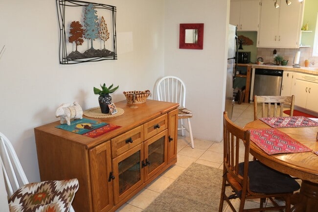 Photo - Two bedroom one bath fully furnished located in central Tucson!
