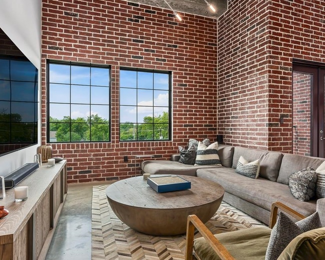 Photo - 1111 Studewood-ID70032 Unidad ID70032