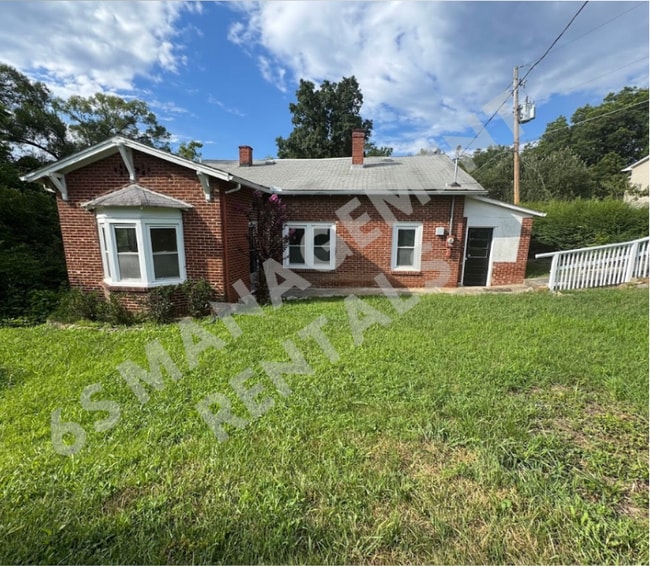Building Photo - 1100 Harrison Ave Rental