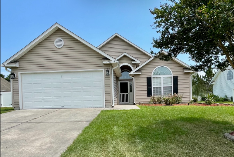 Photo - 1196 Great Lakes Cir