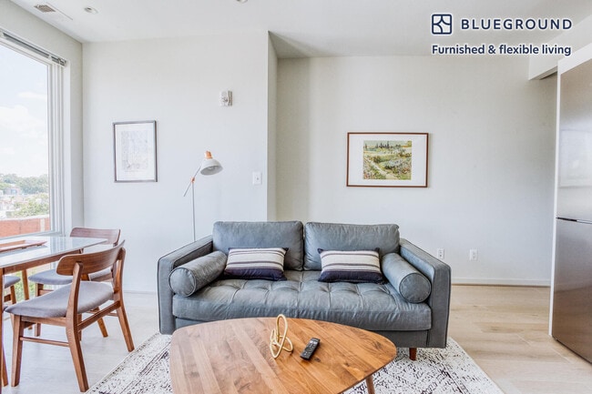 1111 H St NE Unit SI FL4-ID760