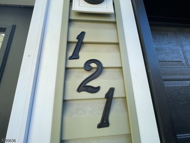 Photo - 119-121 Lewis St Unidad 1