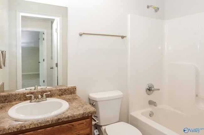 Photo - 120 Wethersfield Dr