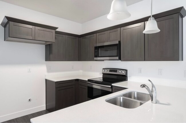 1423 N 3830 W Unit 204