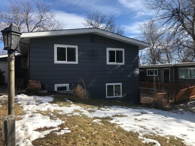Building Photo - 3111 Harrow Dr Rental