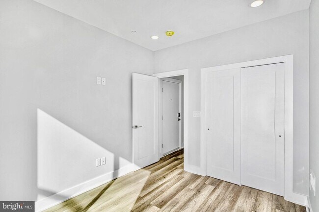 Photo - Brand New Luxury Apartments Unit 1